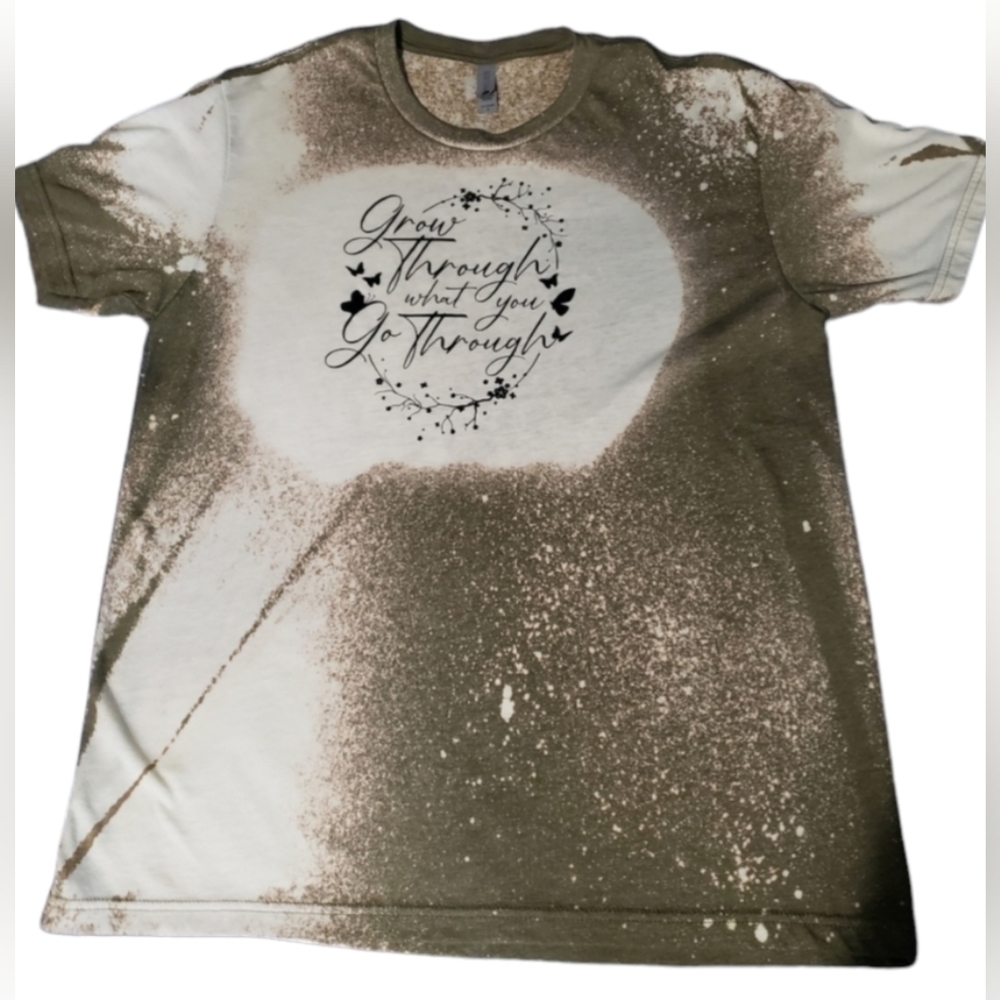 T-shirt for women size L